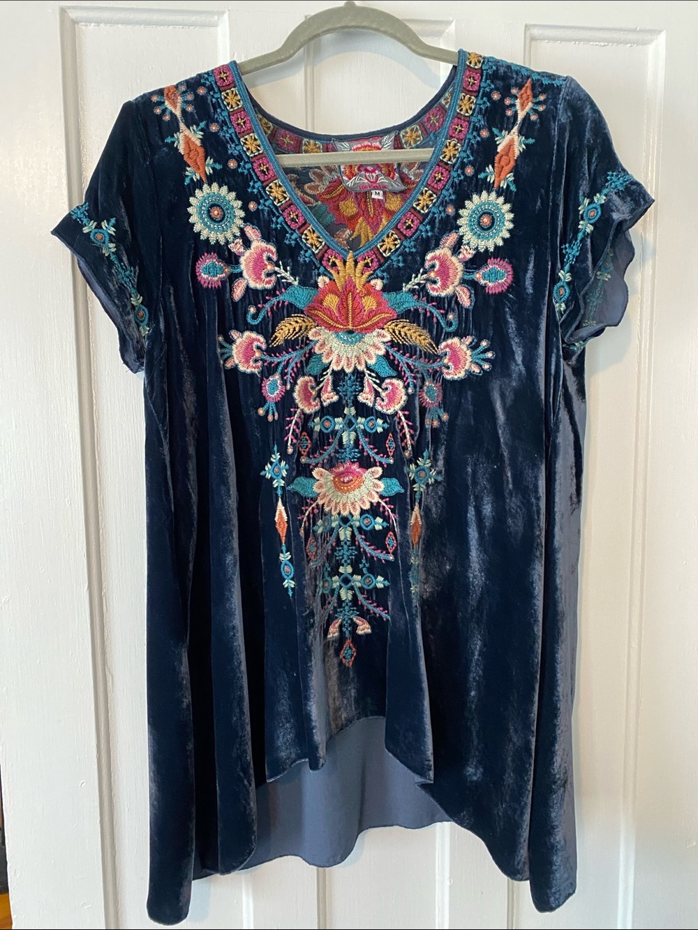 Embroidered Velvet V-Neck Tunic Top - Navy